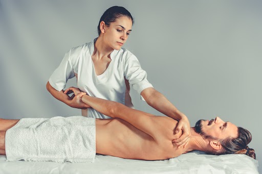 10 Best Types of Massage for Men & Their Benefits – Yes Madam