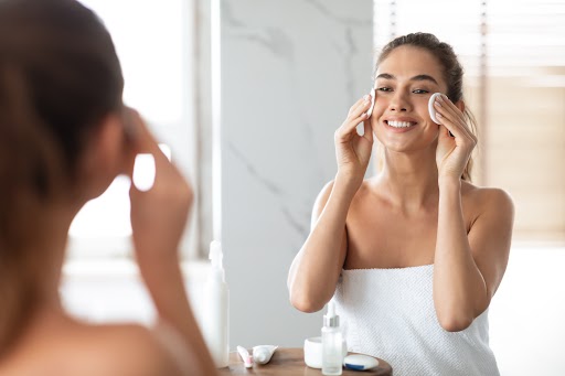 Homemade Skin Care Routine – Cleanser, Toner, Moisturizer & More