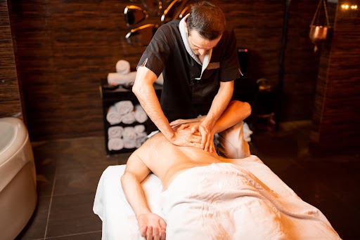 10 Best Types of Massage for Men & Their Benefits – Yes Madam